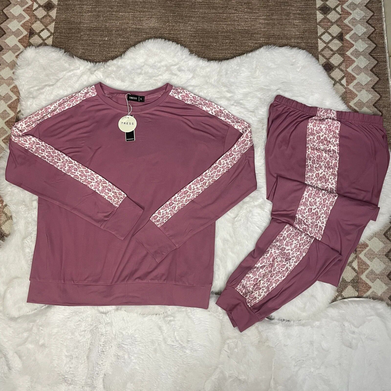 Pyjama manche longue tress mauve bande leopard PH257471